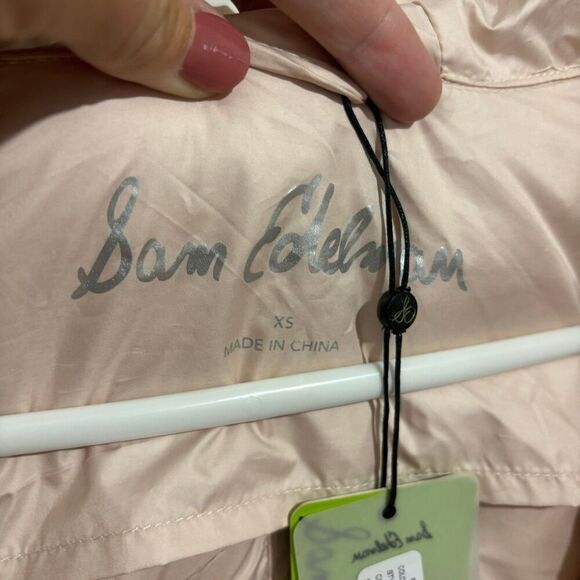 Sam Edelman Pre-Mold Hooded Quilted Short Jacket - Picture 6 of 8